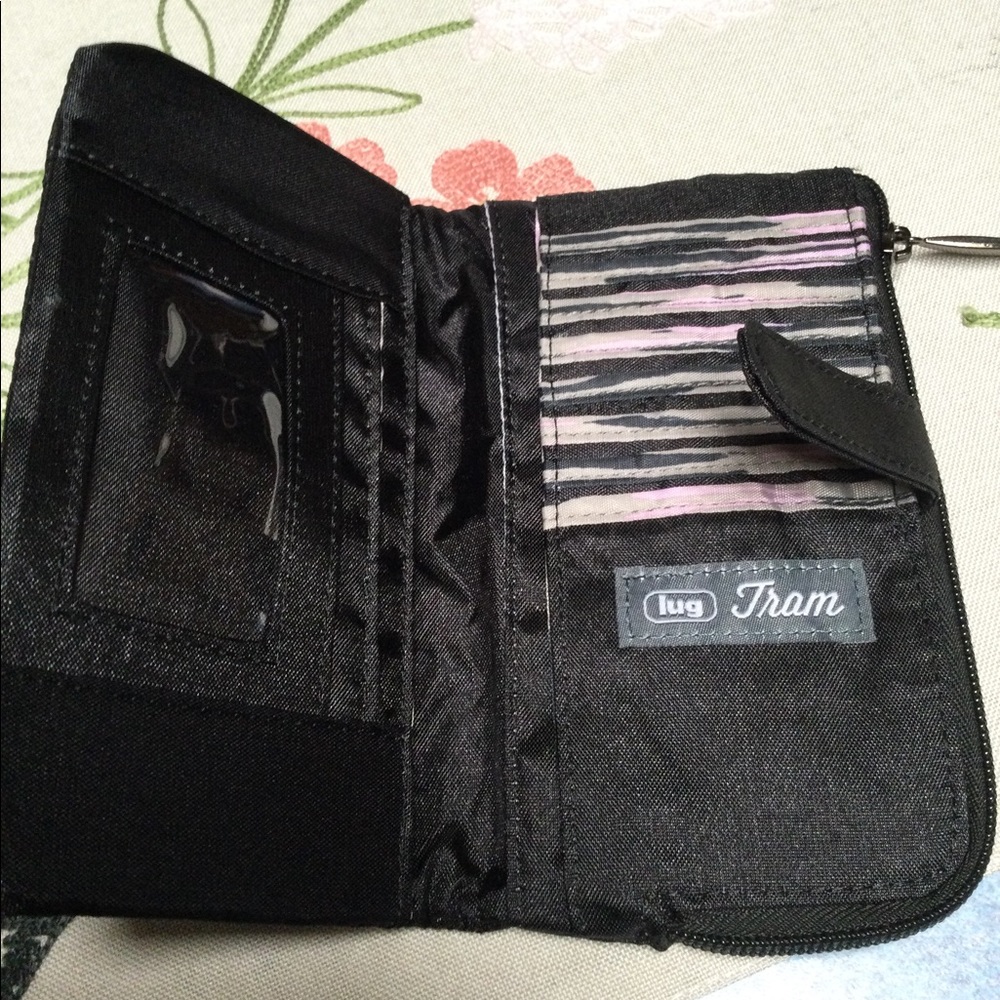 👩🏼‍🎓Lug Tram Wallet🥳
